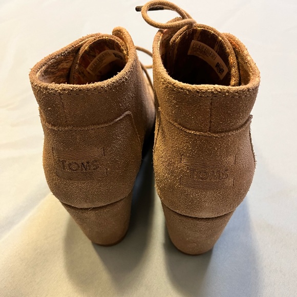 TOMS Womens Desert Wedge Tan Booties Size 8 - Picture 4 of 6